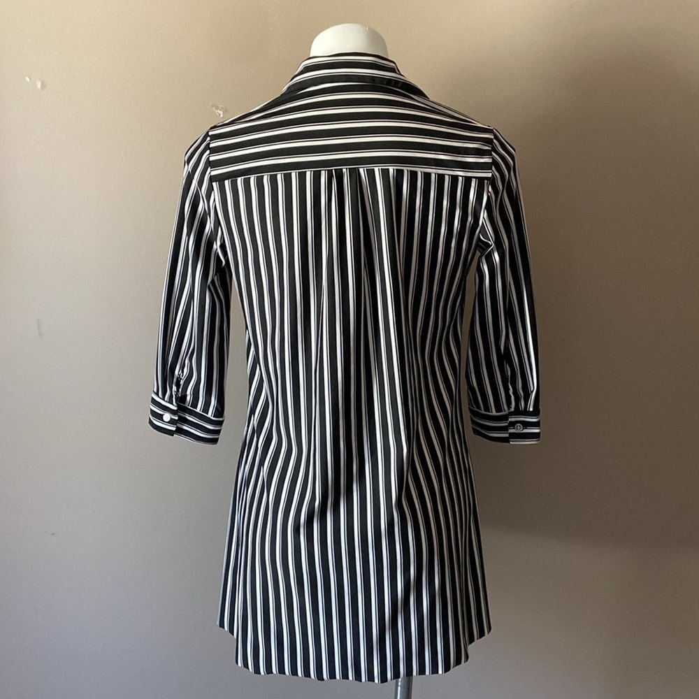 Mlle Gabrielle Women’s Black & White Striped Button Down Shirt Tunic Size Small - Picture 5 of 5